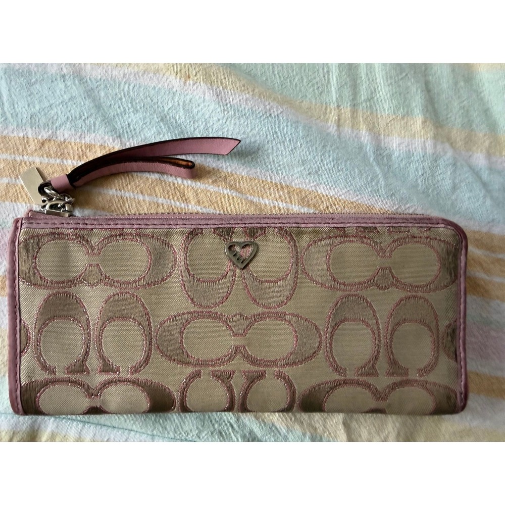 Coach Signature Poppy Heart Shimmer Pink Khaki Zip Wallet